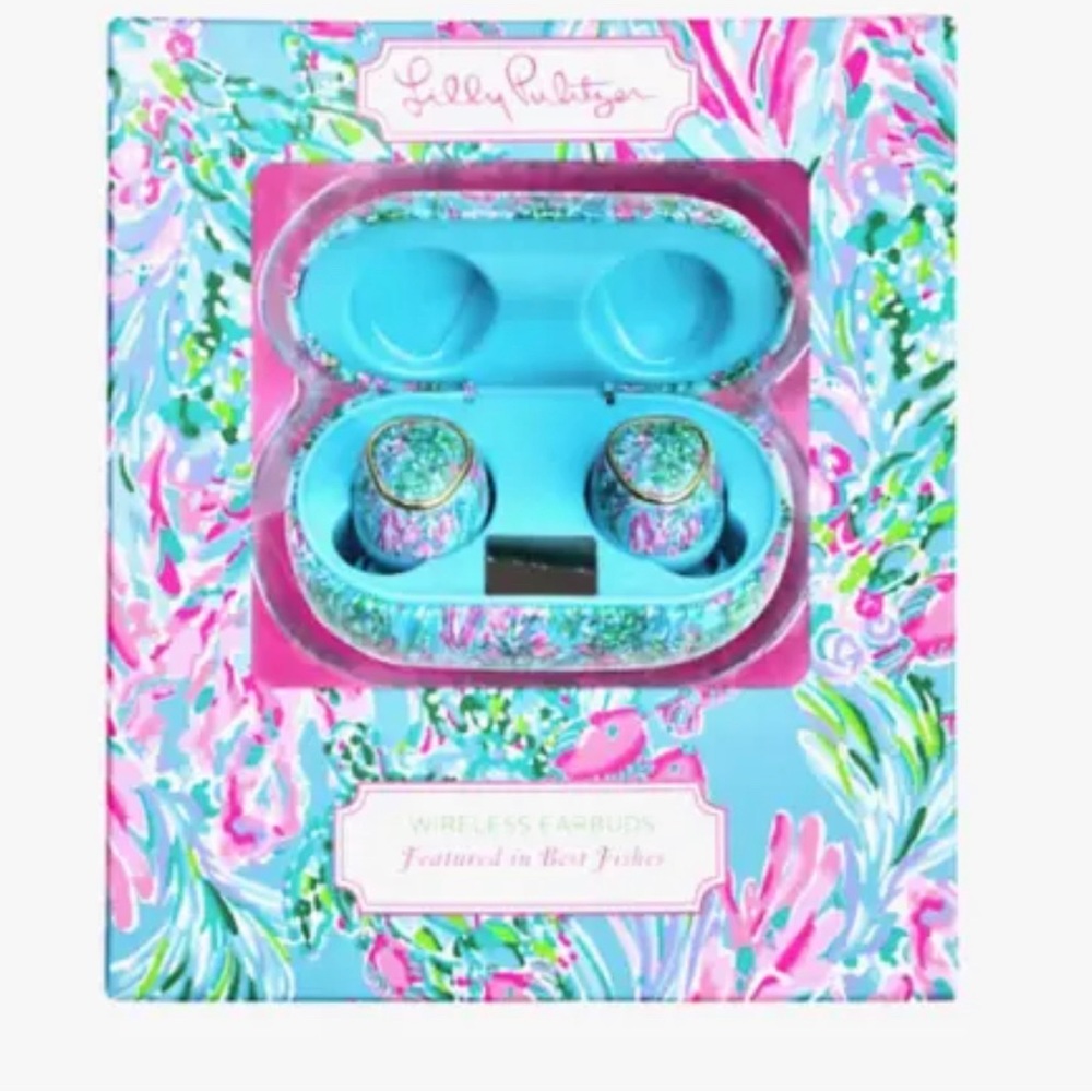 Lilly Pulitzer Best Fishes earbuds New in Package 
NEW IN Box